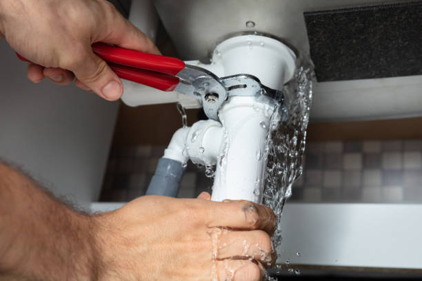Water damage restoration experts in Newton, IL